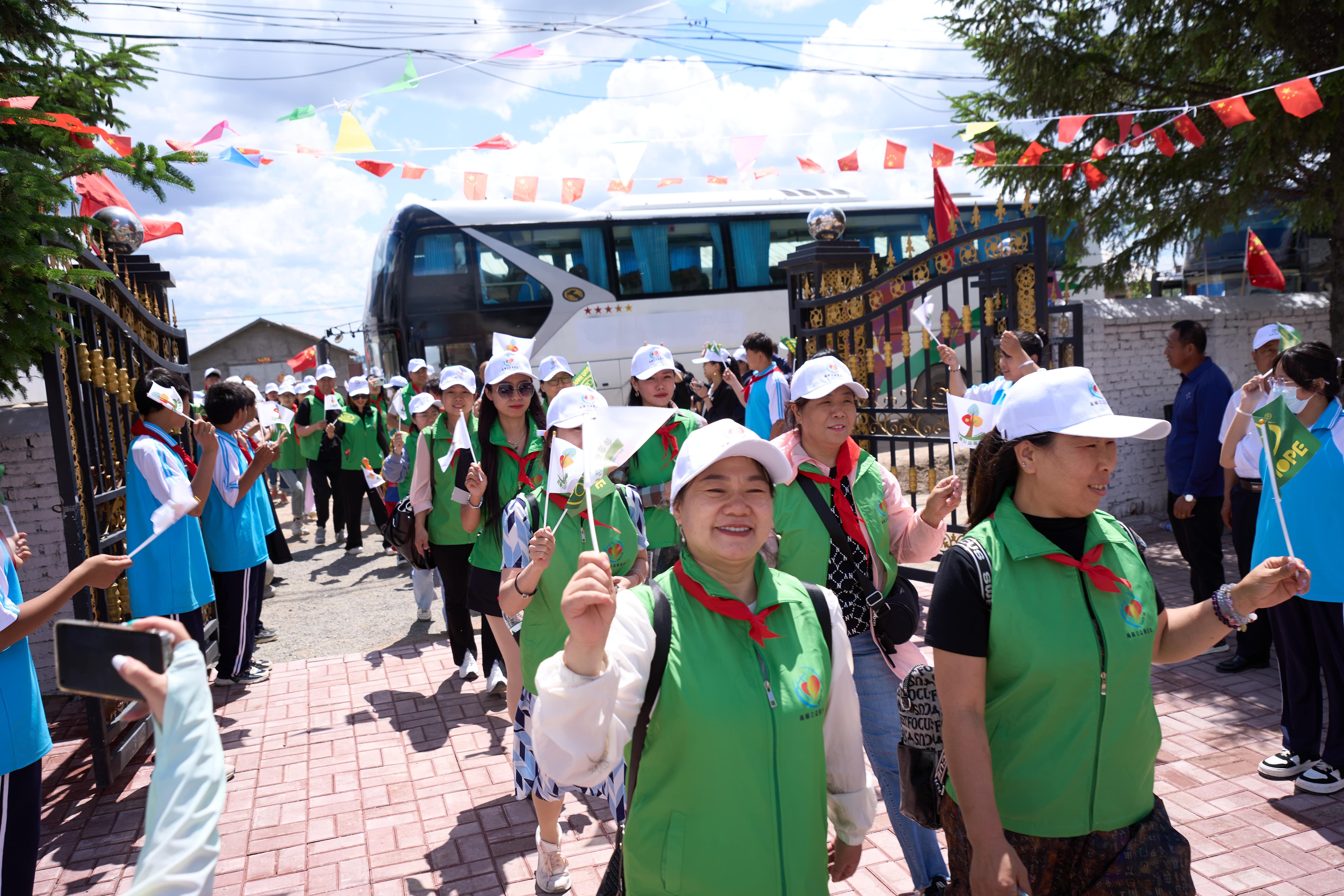 第254所 黑龙江巴彦县黑山镇民乐村押球平台侯玉霞学校